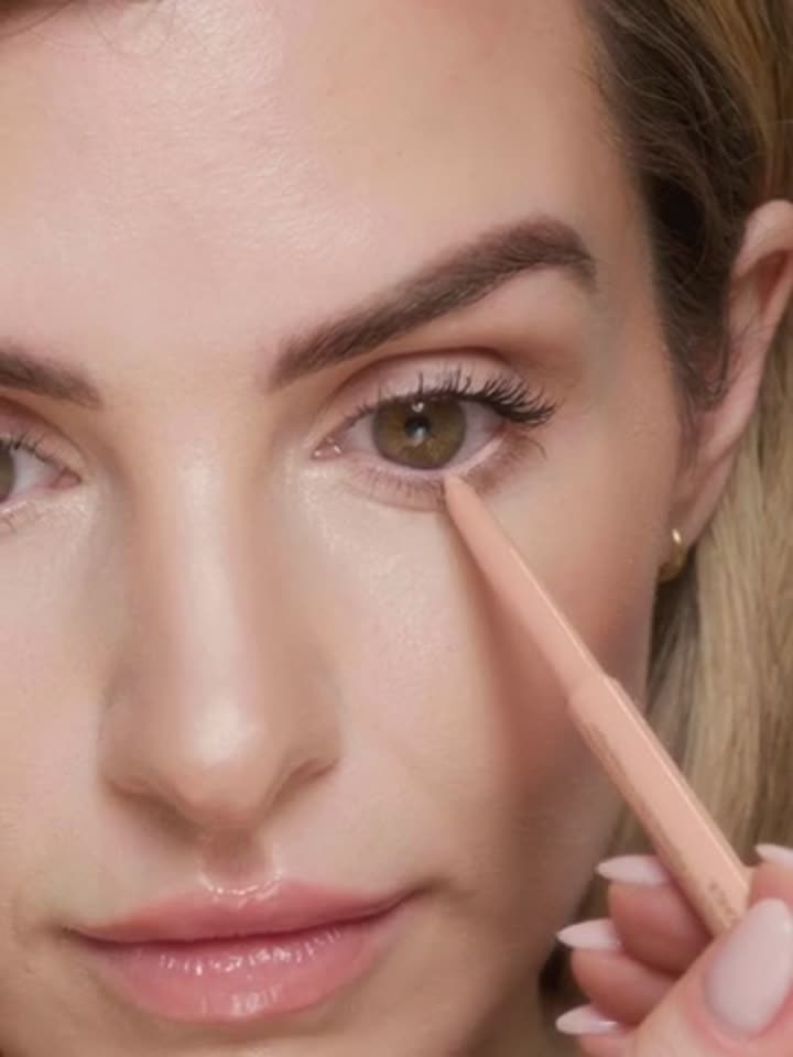 fake awake™ eye highlight